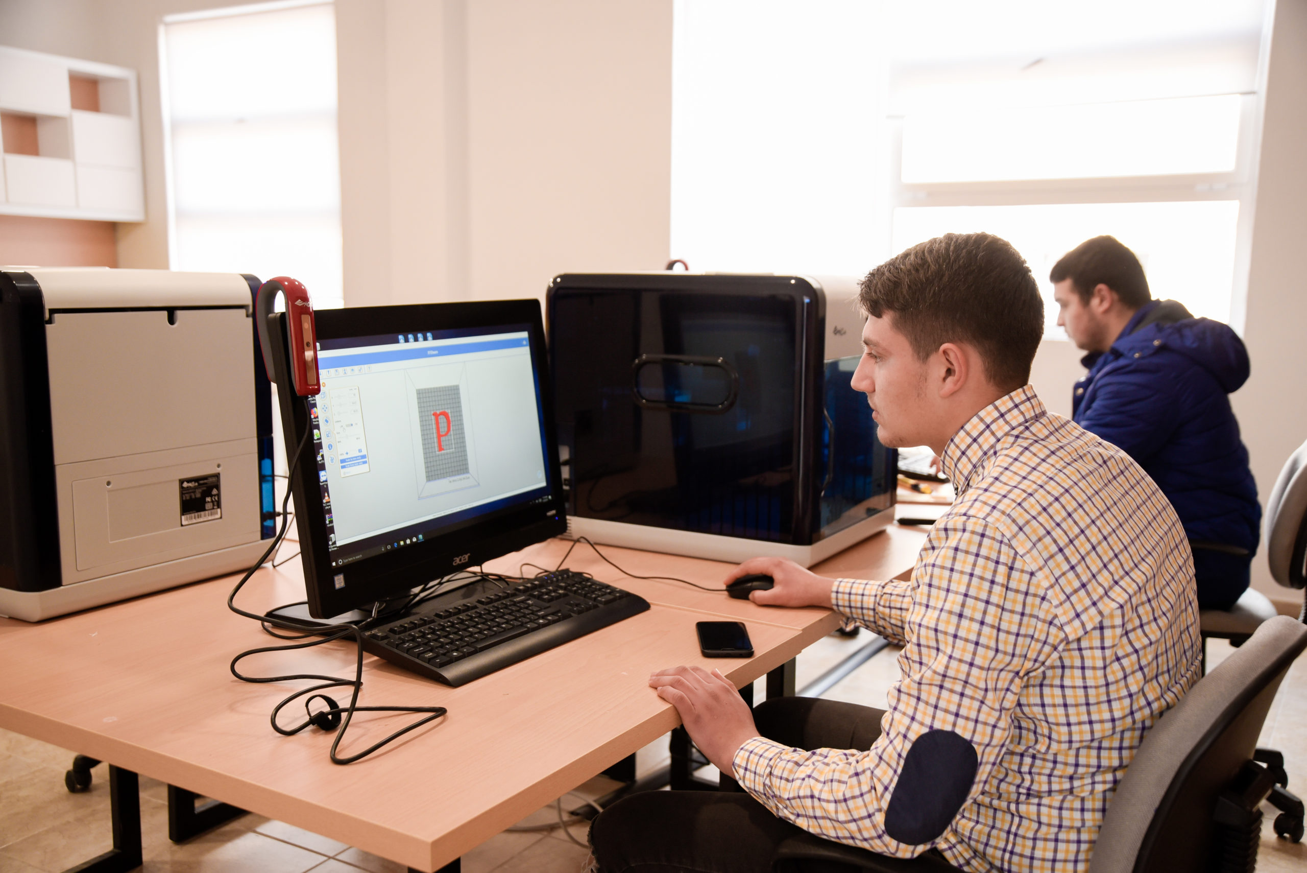 Nis trajnimi për printerin 3D në shkollën industriale “Pavarësia” në Vlorë